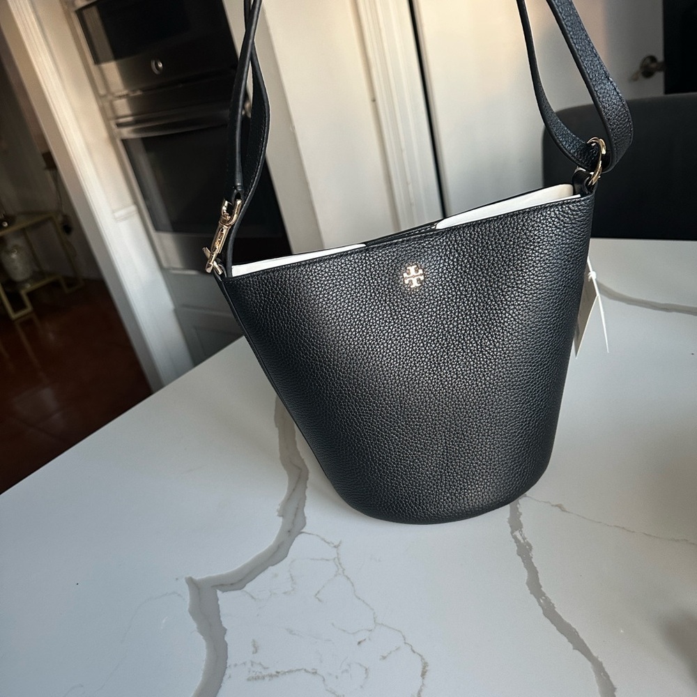Tory Burch Black Shoulder Bag - Picture 3 of 11